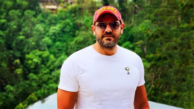 عمرو يوسف : اشتغلت سايس في أمريكا وماكنتش ناوي أرجع مصر تاني