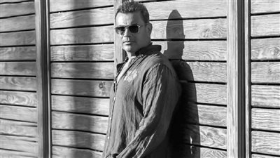 عمرو دياب أول مطرب عربي يتخطى المليار استماع على أنغامي