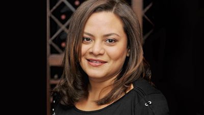 القاهرة السينمائي يكرم كاملة أبو ذكري بجائزة فاتن حمامة للتميز في دورته الـ 44