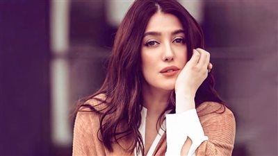 كندة علوش تتصدر مؤشرات البحث وتشارك بفيلمي نزوح وThe Swimmers في مهرجاني تورنتو وفينيسيا