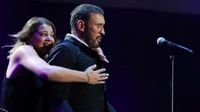 بحبك يا كاظم .. عودة الجملة الأشهر في حفلات القيصر بعد غياب 13 سنة عن مصر