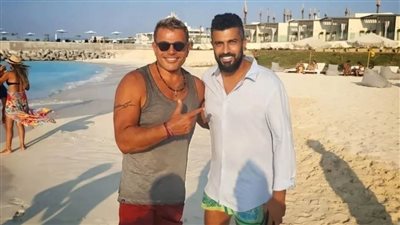 هل هناك لقاء فني مرتقب ؟ .. السر وراء صورة عمرو دياب ومحمد سامي