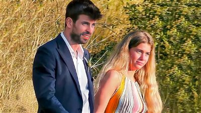 بيكيه يكشف عن وجه حبيبته الجديدة بعد انفصاله عن شاكيرا