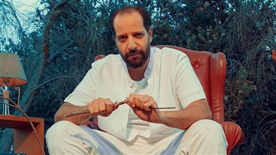 أحمد أمين يبدأ التحضير لأول بطولة سينمائية له بعنوان كلام في سري