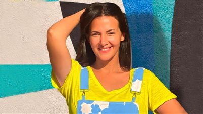 دنيا سمير غانم تطرح أغنية جديدة بعنوان نحنوح فى آخر أيام الصيف