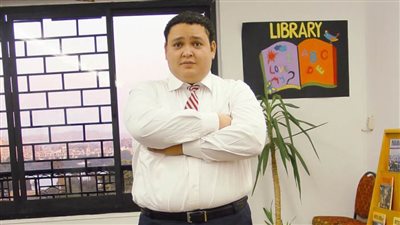 Back to school .. أحمد رزق عاش قصة حب في مسرح المدرسة وكان مصروفه ربع جنيه