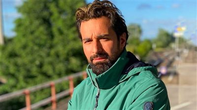 عرض فيلم المطاريد بطولة أحمد حاتم بالسينمات يوم 2 نوفمبر المقبل