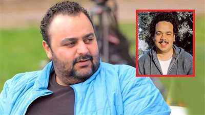 مصطفى غريب اسمه ضفدع ويعمل مع شيكو في البقالة ضمن أحداث فيلم ابن الحاج أحمد