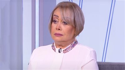 هالة فاخر : قلعت الحجاب عشان أشتغل وربنا غفور رحيم