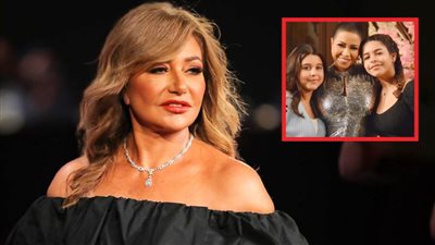 ليلى علوي  لـ شيرين عبدالوهاب : بناتك على راسنا وحبنا ليكي هيخليكي أقوى