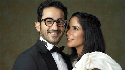 بالفيديو : بعد 20 سنة غياب .. عودة حلمي ومنى للمسرح في موسم الرياض