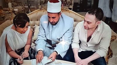 شيرين عبدالوهاب : كتبت كتابي على حسام حبيب تاني وكان معمولنا عمل