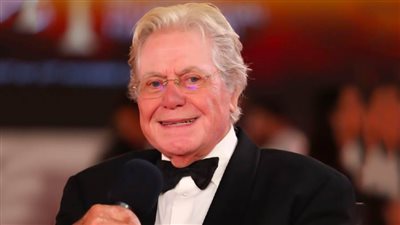 حسين فهمي : لبلبة مجتهدة وتستحق التكريم ورممنا فيلم أغنية على الممر تقديراً لـ علي عبد الخالق