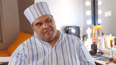 بالفيديو .. أحمد فتحى : الناس كانت تنظر للممثل نظرة مش كويسة وكأن التمثيل عيب