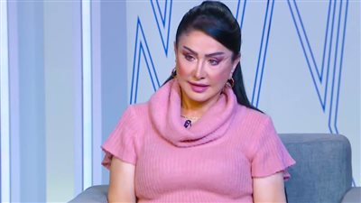 وفاء سالم : أعيش وحيدة وفكرت في الانتحار بسبب مشكلات وجهي 