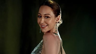 منة شلبي اسمها شريفة وتحاول علاج والدتها من الإدمان ضمن أحداث مسلسل تغيير جو رمضان 2023