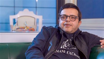 بالفيديو : تاجر بطيخ من إمبابة .. محمد هنيدى يكشف قصة فيلمه الجديد لـ خبر أبيض