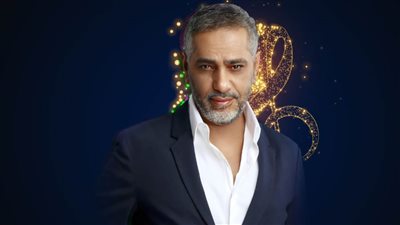 إنفوجراف خبر أبيض .. من 2020 لـ 2023 الهبوط التدريجي لعدد مشاهدات أغاني فضل شاكر علي يوتيوب