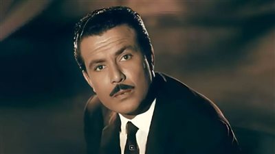 ذكرى ميلاد صلاح ذو الفقار .. حلم بدخول كلية الطب قبل التحاقه بالشرطة وكان مشرفاً على السادات في محبسه