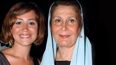 خاص .. تقرير الحالة الصحية لـ زيزي مصطفى وتقرير الحالة النفسية لـ منة شلبي  