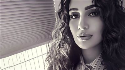 حلا شيحة بصورة جديدة بدون حجاب : تعلمت القوة بسبب قراراتي الخاطئة