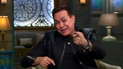 حكيم : رفضت غناء تتر مسلسل رمضان كريم في البداية ومكنتش مصدق إن أغنية أه يا قلبي اترشحت للجرامي