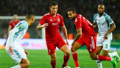 الأهلي يتجاوز الرجاء المغربي ويصطدم بـ الترجي التونسي في نصف نهائي دوري أبطال أفريقيا