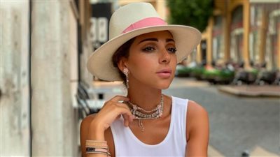 فيلم مثير للجدل على نتفليكس ولقب ملكة المسرح .. هكذا تروج ميريام فارس لنفسها