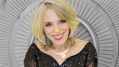 عارفة عبدالرسول : الفن مش رسالة واللي عايز دروس يروح الجامع أو الكنيسة