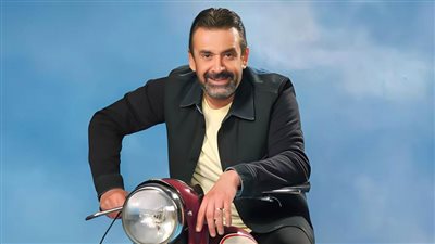 كريم عبدالعزيز ينشر البوستر الأول لفيلمه الجديد بيت الروبي والعرض في الصيف 