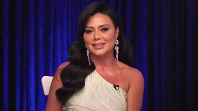 رانيا يوسف : بحب ألبس شورتات ومايوهات ومش عايزه أتجوز تاني بعد ما اتخانت