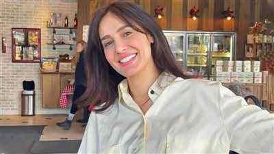 مصادر : حلا شيحة تخطط للعودة للتمثيل وتنتظر دور مهم فى عمل مهم ومع نجم مهم