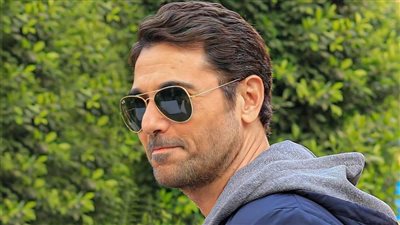 أحمد عز يعود لفترة الأربعينيات ضمن أحداث فيلمه الجديد فرقة الموت 