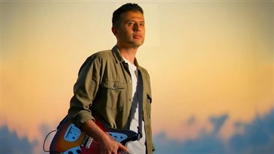 حمزة نمرة يتصدر قائمة الأكثر استماعًا على أنغامي ويوتيوب بأغنية رياح الحياة