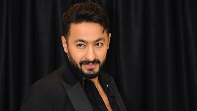 حماده هلال لـ خبر أبيض : هغني دايمًا دموع في حفل ليلة الدموع على مسرح بنش مارك فى جدة