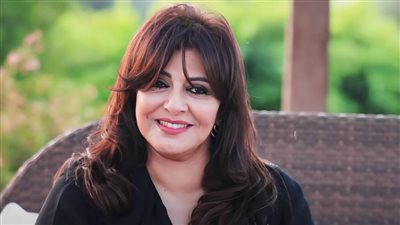 هالة صدقي سيدة أعمال واسمها ماجدة ضمن أحداث فيلم كتف قانوني 