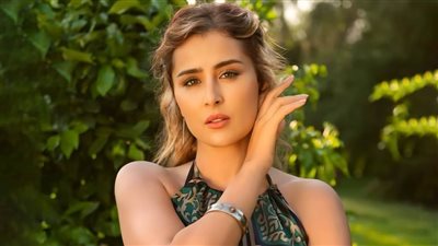 عائشة بن أحمد بطلة الحكاية الثانية لمسلسل 55 مشكلة حب واسمها روحي فيك