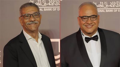 سيد رجب رجل أعمال ضمن أحداث فيلم أنا وابن خالتي مع بيومي فؤاد