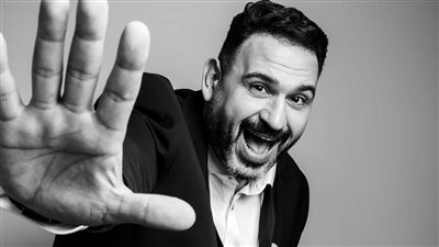 أكرم حسني يشارك في رمضان 2024 بمسلسل اجتماعي كوميدي والعرض في 15 حلقة