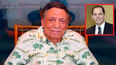 رامي إمام عن شائعات تدهور الحالة الصحية لـ الزعيم : والدي بخير وزي الفل