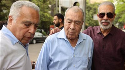 بالصور .. عائلة العدل تودع أحمد سامى العدل إلى مثواه الأخير