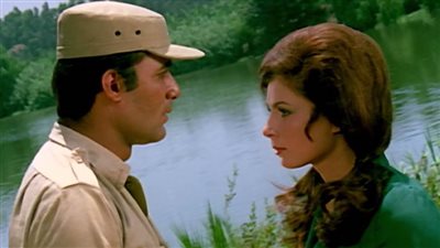 أكتوبر 50 سنة .. إعرف الفيلم الذي كُتب بعد بدء الحرب بساعتين وتم تصويره في أماكن حقيقية