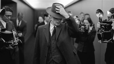 60 مليون دولار تفصل فيلم Oppenheimer عن دخول نادي المليار 