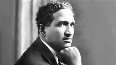 100 عام على رحيل فنان الشعب سيد درويش .. رحل عن عمر 31 عاماً وهو صاحب النشيد الوطني لمصر 