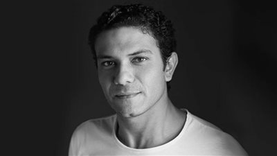  نجوم الـ off season .. آسر ياسين فى مسلسل مكسيكي يدور حول من قتل نادية ؟