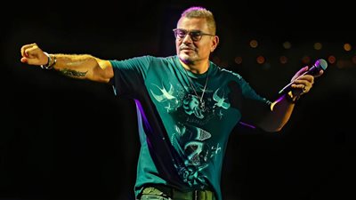 عمرو دياب يتبرع بجزء من عائد حفل دبي يوم 18 نوفمبر لأهالي غـ زة