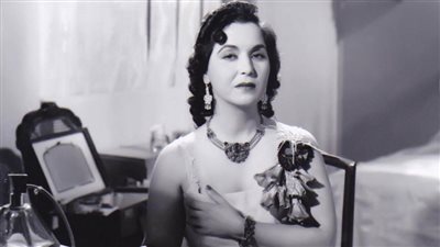 ذكرى فاطمة رشدي .. لُقبت بـ سارة برنار الشرق وعانت في نهاية عمرها من الفقر والمرض وماتت وحيدة