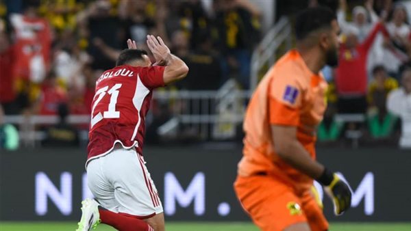 الأهلي يفوز على اتحاد
