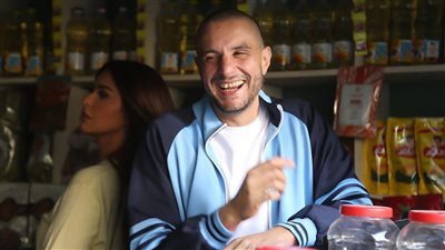 أول صور من كواليس فيلم بنقدر ظروفك بطولة أحمد الفيشاوي