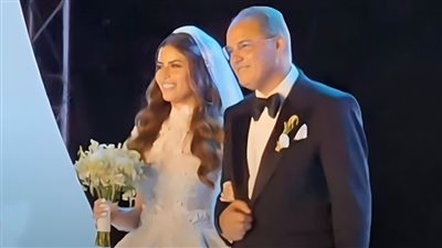 بالصور .. الألبوم الكامل لحفل زفاف زينة السعدي على نجل منصور عامر